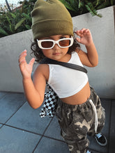 Load image into Gallery viewer, Camoflauge Cargo Pants