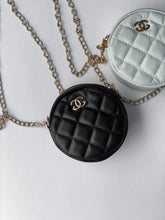 Load image into Gallery viewer, Under The CC Round Mini Purse
